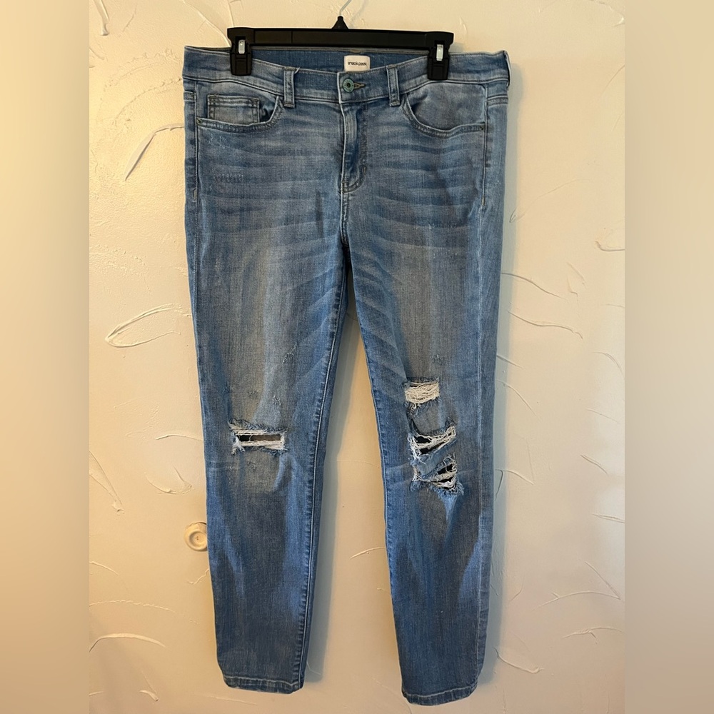 Sneak Peek Light Washed Sexy Boyfriend Distressed Jeans SZ 11/32